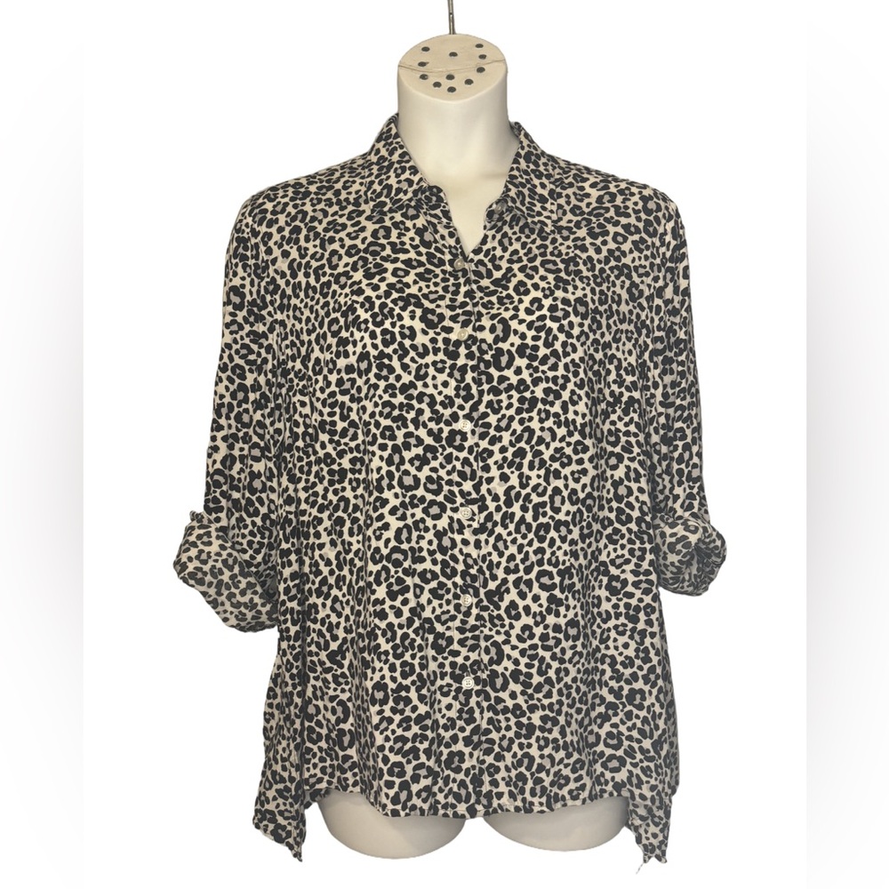 Jones New York Leopard Print Button Down Shirt Black White - Picture 2 of 7